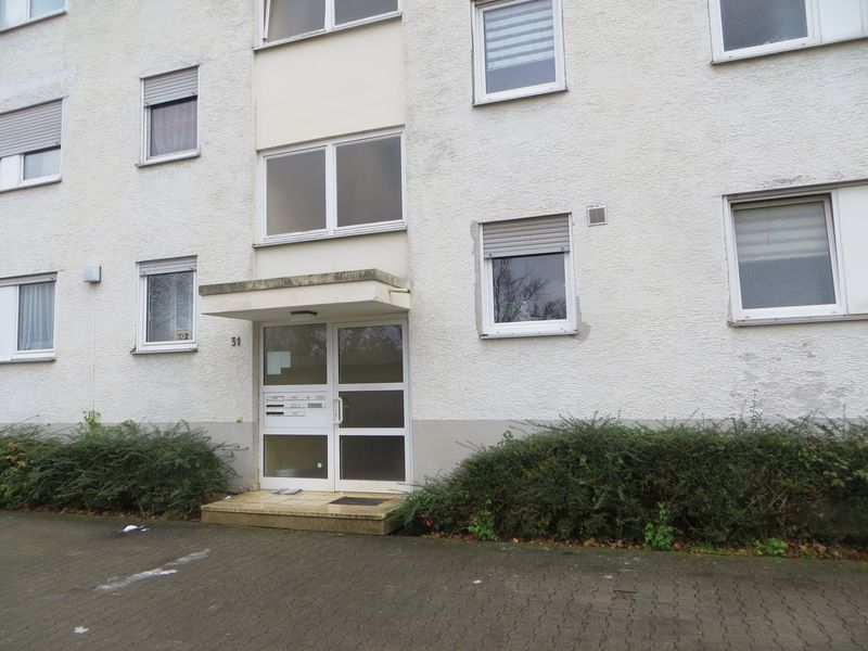4-Zimmer- Wohnung mit Balkon